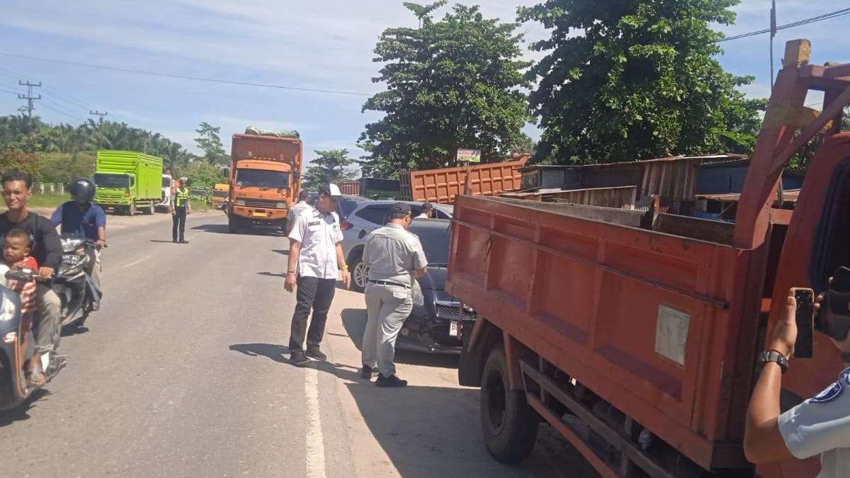 Kegiatan Penertiban Pajak Kendaraan Bermotor Oleh Bapenda Provinsi Riau