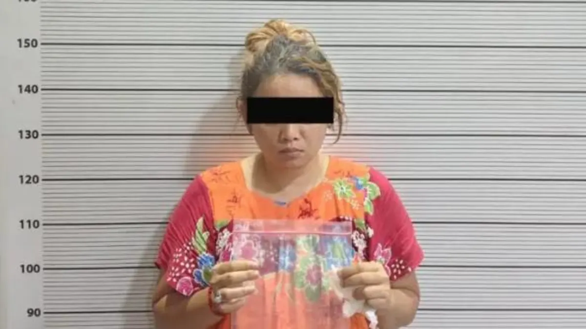 Kepling Wanita Di Medan Mengedarkan Narkoba Vape Jenis Pod Getar & Inex